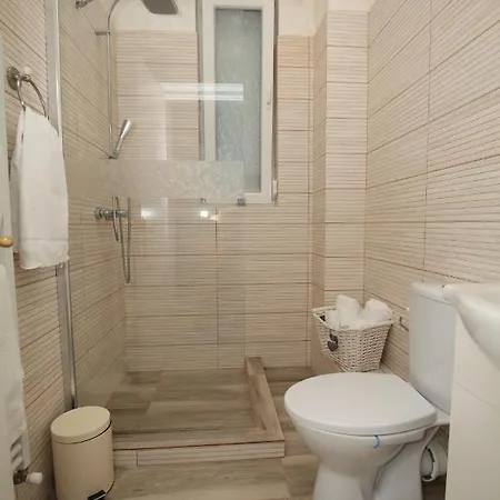 Anastasie Apartment *